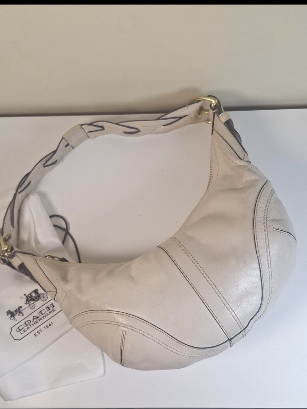 Coach Soho off White Genuine  Milled glove Cowhide Leather Shoulder Bag - Braid
